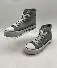 Load image into Gallery viewer, Rock & Candy By Zigi Womens Kassiani FT22203-02 Gray White Sneakers Shoes Size 7