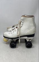 Load image into Gallery viewer, Roller Derby Womens White Black Leather Lace-Up Four Wheel Roller Skates Size 8