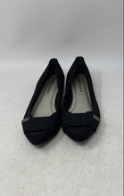 Load image into Gallery viewer, Anne Klein Womens Oleesa Black Pointed Toe Slip-On Ballet Flats Size 7M