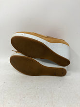 Load image into Gallery viewer, Timberland Womens Skipher Brown White Round Toe Wedge Pump Heels Size 7M
