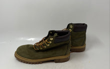 Load image into Gallery viewer, Timberland Mens 6 Inch Premium Dark Green Lace-Up Waterproof Work Boots Size 5