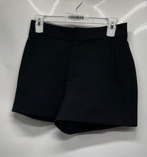Load image into Gallery viewer, Zara Womens Black Flat Front Slash Pockets Stretch Chino Shorts Size Small