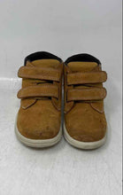 Load image into Gallery viewer, Timberland Baby Boys Brown Leather Round Toe Hook And Loop Ankle Boots Size 9.5