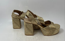 Load image into Gallery viewer, Dolce Vita Womens Bobby Deco Gold-Tone Block Heel Platform Sandals Size 10