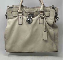 Load image into Gallery viewer, Michael Kors Womens Hamilton Beige Leather Double Handle Lined Satchel Bag