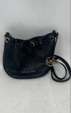 Load image into Gallery viewer, Michael Kors Womens Jules Black Leather Adjustable Strap Crossbody Small Purse