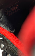 Load image into Gallery viewer, Peloton Mens Black Red 3 Bolt Adjustable Strap Road Cycling Shoes Size 39