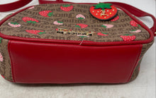 Load image into Gallery viewer, Juicy Couture Womens Red Brown Signature Print Adjustable Strap Crossbody Bag