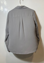Load image into Gallery viewer, Express Womens Gray Long Sleeve Pockets Collared Button-Up Shirt Size Medium