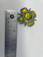 Load image into Gallery viewer, Pins Or Brooches Multicolored (5Pcs)