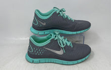Load image into Gallery viewer, Nike Womens Free 4.0 V2 Gray Blue Lace-Up Low Top Sneaker Shoes Size 6