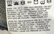 Load image into Gallery viewer, Guess Womens Light Blue Denim Medium Wash Skinny Jeans Size 30 With Tag