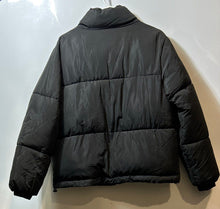 Load image into Gallery viewer, Forever 21 Womens Black Long Sleeve Full-Zip Winter Puffer Jacket Coat Size M