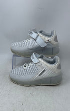 Load image into Gallery viewer, Fashion Unisex Kids White Round Toe Hook & Loop Roller Skates Size EUR 35