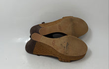 Load image into Gallery viewer, Ugg Womens Brown Tweed Open Toe Wedge Heel Ankle Strap Sandals Size 8.5