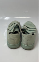 Load image into Gallery viewer, Lacoste Womens Carnaby Strap 7-35SPW0052LG2 Green Low Top Sneakers Shoes Size 7
