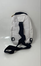 Load image into Gallery viewer, Fila Womens Calistoga White Black Adjustable Strap Zipper Convertible Sling Bag