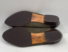 Load image into Gallery viewer, Authentic Salvatore Ferragamo Womens Green Slip-On Ballet Flats Size 9B Damaged