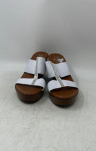 Load image into Gallery viewer, Italian Shoemakers Womens White Wedge Heel Slip-On Slide Sandals Size 8.5M