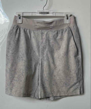 Load image into Gallery viewer, Lululemon Womens Gray Printed Elastic Waist Athletic Shorts Size Small