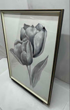 Load image into Gallery viewer, Tulip Sketch Impression Black And White Canvas Print Wall Art For Home Decor