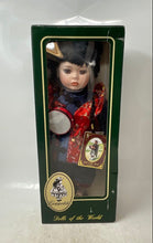 Load image into Gallery viewer, Geppeddo Of The World Chinese Porcelain Traditional Attire Girl Doll With Box