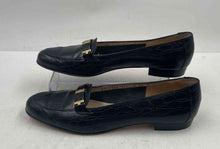 Load image into Gallery viewer, Authentic Salvatore Ferragamo Womens Black Croc Embossed Loafer Shoes Size 8 3A