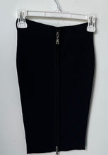 Load image into Gallery viewer, Intermix Womens Black Back Zip Fitted Stretch Straight & Pencil Skirt Size P