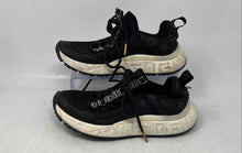 Load image into Gallery viewer, Guess Womens Carlan Black White Lace-Up Low Top Sneakers Shoes Size 5.5M