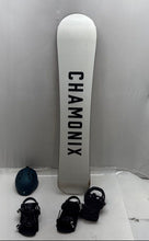 Load image into Gallery viewer, Chamonix Winter Sporting Equipment Multicolor Snowboard With Accessories In Bag