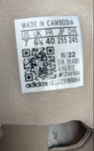 Load image into Gallery viewer, Adidas Womens Ozelia HQ1612 Nude Low Top Lace-Up Sneaker Shoes Size 7