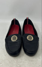 Load image into Gallery viewer, Tommy Hilfiger Mens Black Leather Slip-On Round Toe Loafer Shoes Size 8.5M
