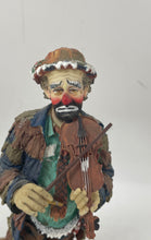 Load image into Gallery viewer, Stanton Arts Emmett Kelly A Christmas Carol First Edition 9900 Clown Figurine