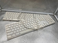 Load image into Gallery viewer, Apple White Keyboards Functional 2 Pcs