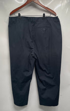Load image into Gallery viewer, Liz Claiborne Womens Sloane Black Flat Front Slash Pocket Cropped Pants Size 18W