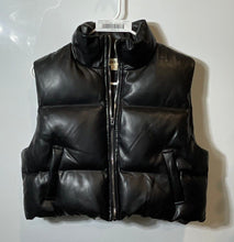 Load image into Gallery viewer, Fashion On Earth Womens Black Front Pockets Full-Zip Puffer Vest Size S