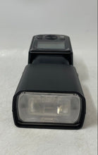 Load image into Gallery viewer, Neewer TT560 Speedlite Black Camera Flash With Case Not Tested