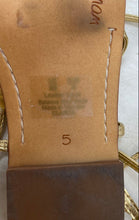 Load image into Gallery viewer, Sam Edelman Womens Clarra Gold Tone Leather Flat Strappy Sandals Size 5M