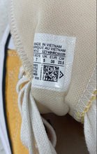 Load image into Gallery viewer, Converse Unisex Run Star Hike High 172361C Yellow Sneakers Shoes Size M 5 W 7
