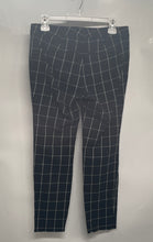 Load image into Gallery viewer, Lauren Ralph Lauren Womens Black White Windowpane Print Ankle Pants Size 2