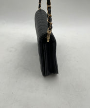 Load image into Gallery viewer, Badgley Mischka Womens Black Gold Inner Pockets Chain Strap Shoulder Bag