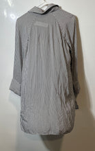 Load image into Gallery viewer, Zara Womens Gray White Striped Long Sleeve Collared Pockets Button-Up Shirt XS