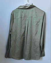 Load image into Gallery viewer, Banana Republic Womens Green Long Sleeve Classic Fit Button-Up Shirt Size Large