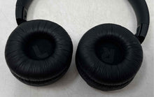 Load image into Gallery viewer, JBL Tune Black Built-In Microphone Wireless Bluetooth On-Ear Headphones