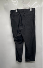 Load image into Gallery viewer, Hugo Boss Mens Gray Pleated Front Slash Pockets Straight Leg Dress Pants Sz 42R
