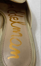 Load image into Gallery viewer, Sam Edelman Womens Kira Gold Leather Slip-On Almond Toe Mule Sandals Size 7M
