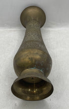 Load image into Gallery viewer, Vintage Set Of 2 Pcs Gold-Tone Printed Collectible Brass Copper Vase