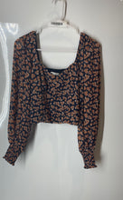 Load image into Gallery viewer, Abercrombie & Fitch Womens Blue Floral Print Long Sleeve Cropped Top Size S