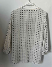 Load image into Gallery viewer, Van Heusen Womens White Black Printed Long Sleeve Blouse Top Size Small