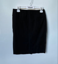 Load image into Gallery viewer, Banana Republic Womens Black Stretch Back Zip Straight & Pencil Skirt Size 4